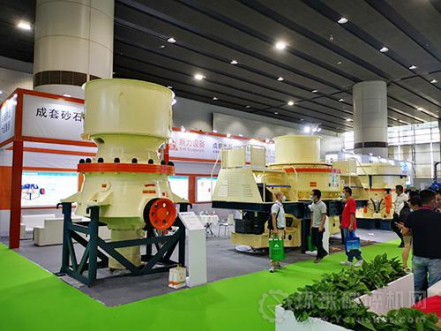 成都市新力設備制造有限責任公司亮相廣州砂石展！