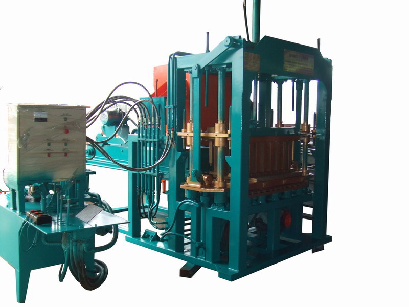 水泥砌塊成成型機(jī)、全自動(dòng)砌塊成型機(jī)產(chǎn)品圖片