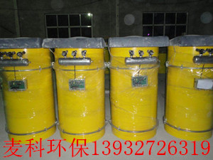 24袋倉頂除塵器產品圖片
