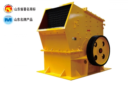 山東臨沂WPC強擊式破碎機產品圖片