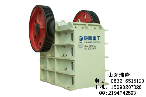 山東顎式破碎機鑄造破碎機廠家產品圖片