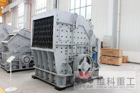  破碎石灰石用什么機器/石灰石破碎設備