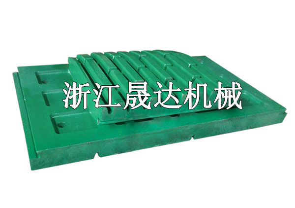 礦山機械破碎機配件破碎機齒板