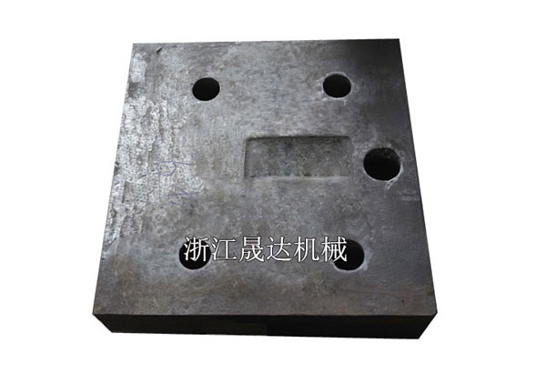 礦山設備機械配件破碎機高錳鋼襯板