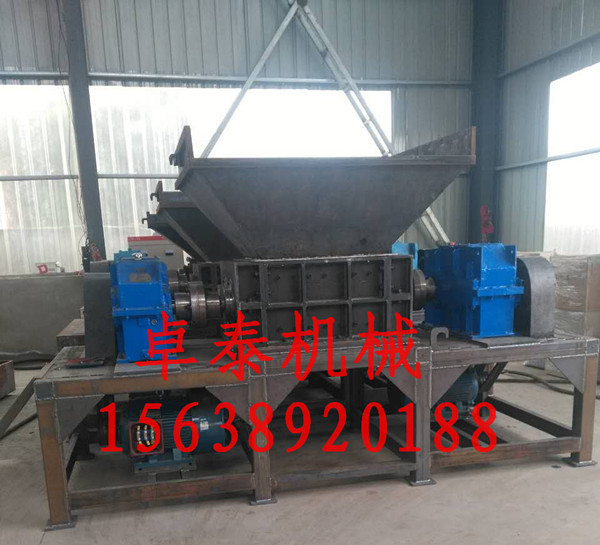 卓泰雙軸撕碎機能耗降低30產量提高