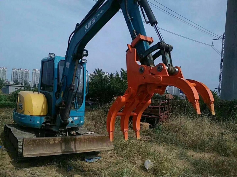 煙臺廢鋼壓塊用抓鋼機小型抓木器產品圖片