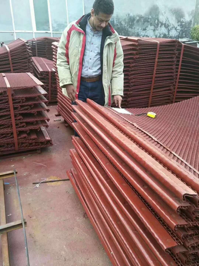 出口篩網