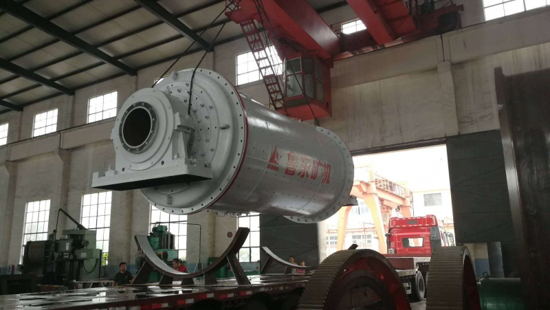 濕 式 格 子 型 球 磨 機 