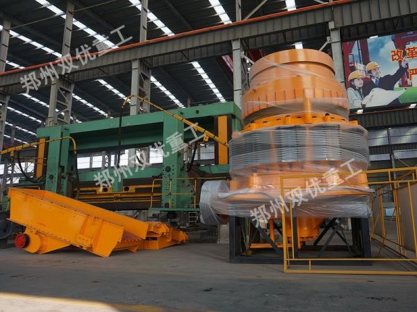 近日鄭州雙優為深圳客戶量身定制一套移動石子機 內附配置方案