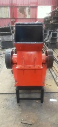  錘式制砂機(jī),買(mǎi)錘頭式制砂機(jī)選哪個(gè)廠家好