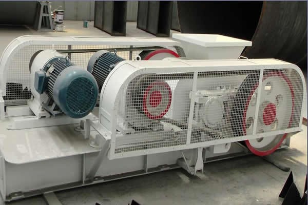 對(duì)輥機(jī)-云南液壓式對(duì)輥機(jī)-君亞機(jī)械-破碎機(jī)