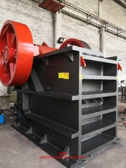 河北顎式破碎機 山西顎式破碎機 遼寧顎式破碎機  內蒙古破碎機產品圖片