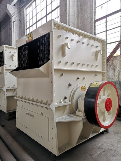 河南方箱破碎機廠家，破碎機價格產(chǎn)品圖片