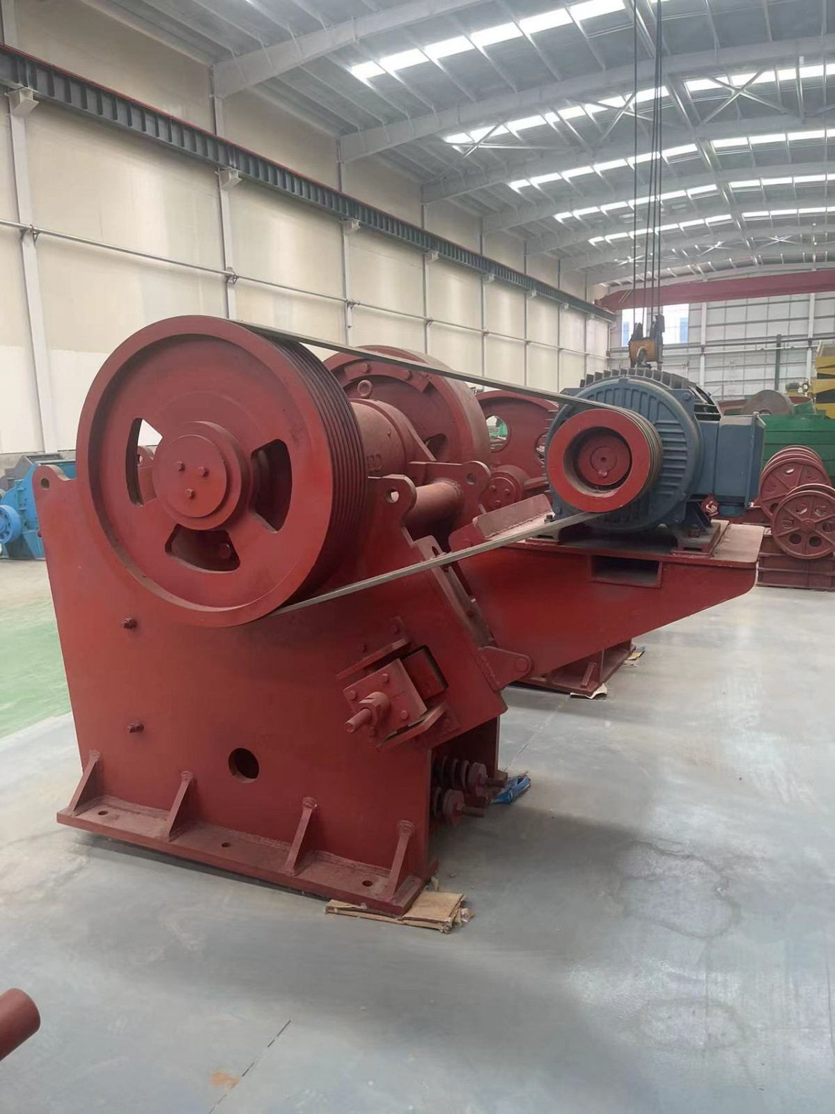 PE400×600歐版顎式破碎機   鵝卵石破碎機