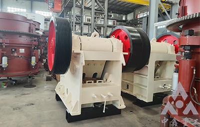 PE系列顎式破碎機