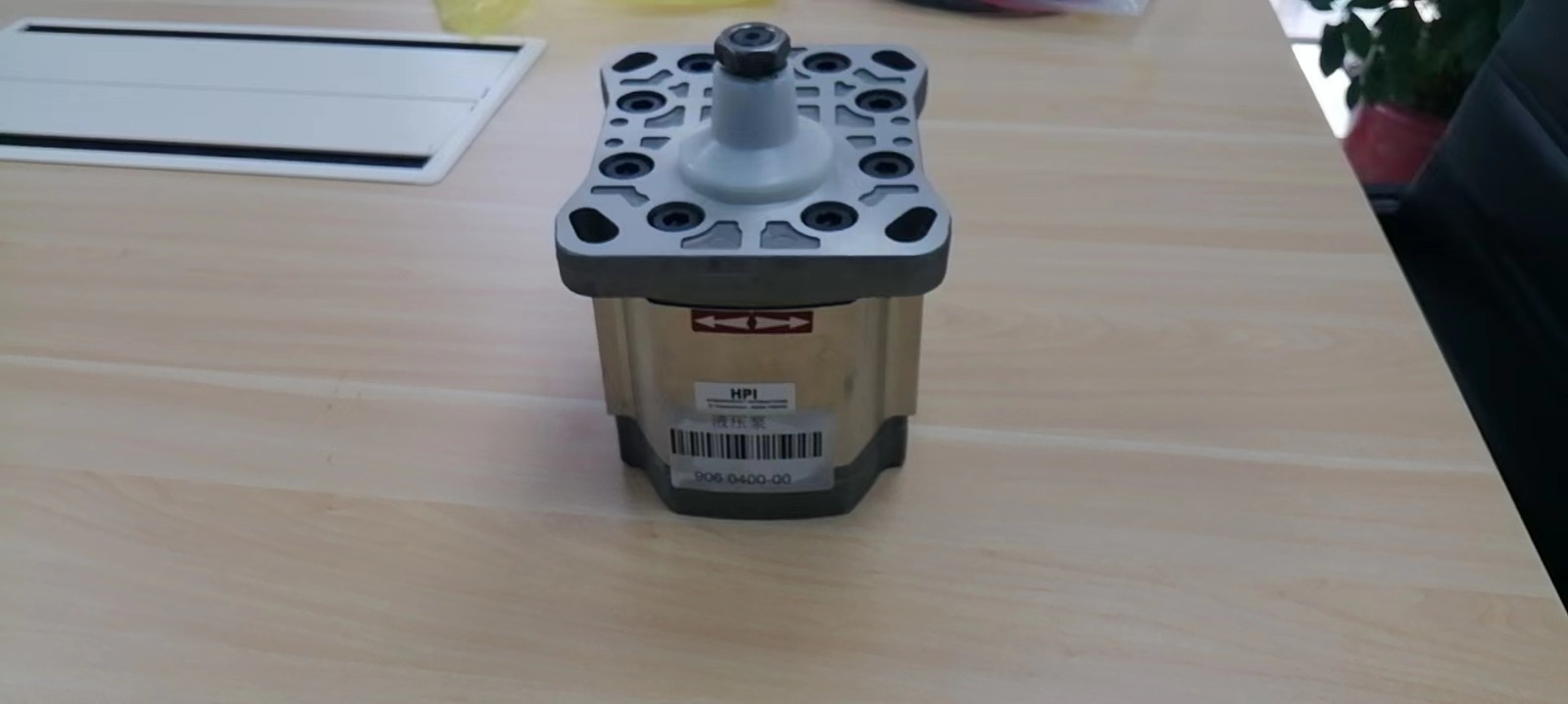 適用于美卓山特系列破碎機零備件產品圖片