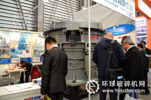 上海邁勛展示的ＳＣ系列液壓圓錐破碎機