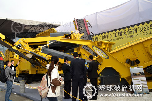 凱斯特2012上海寶馬展移動破碎篩分設備