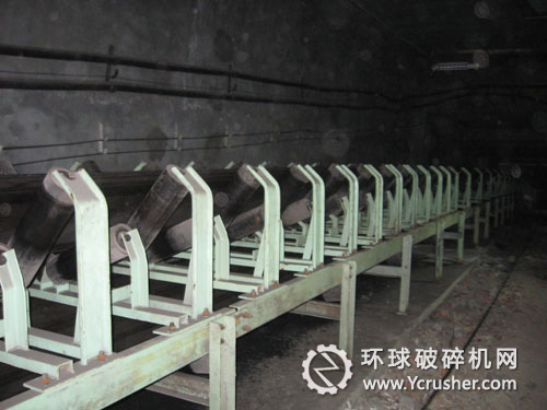 圖片1：高壽命高密封托輥在金嶺水泥帶式輸送機上的應用